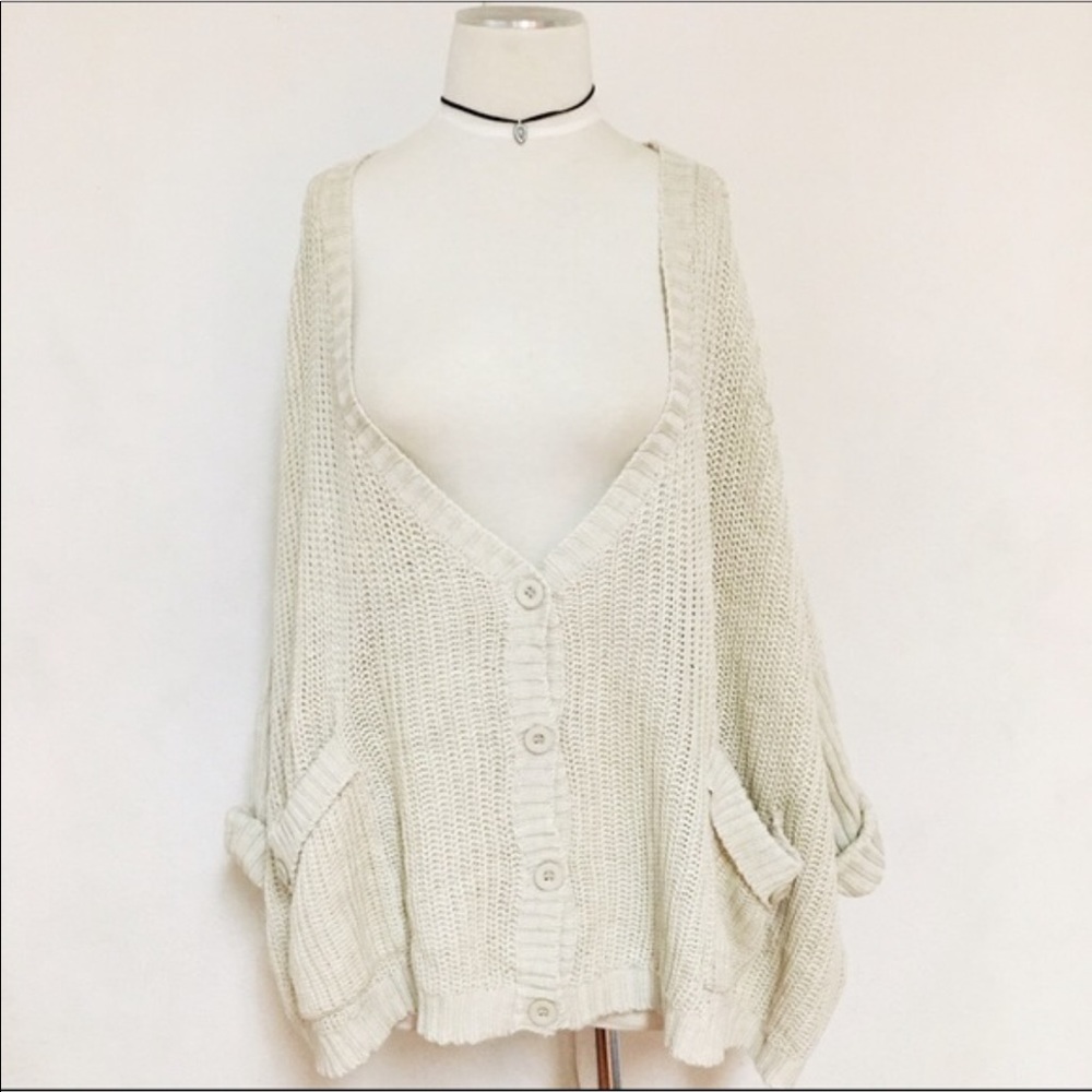 LF cream slouchy batwing cardigan M